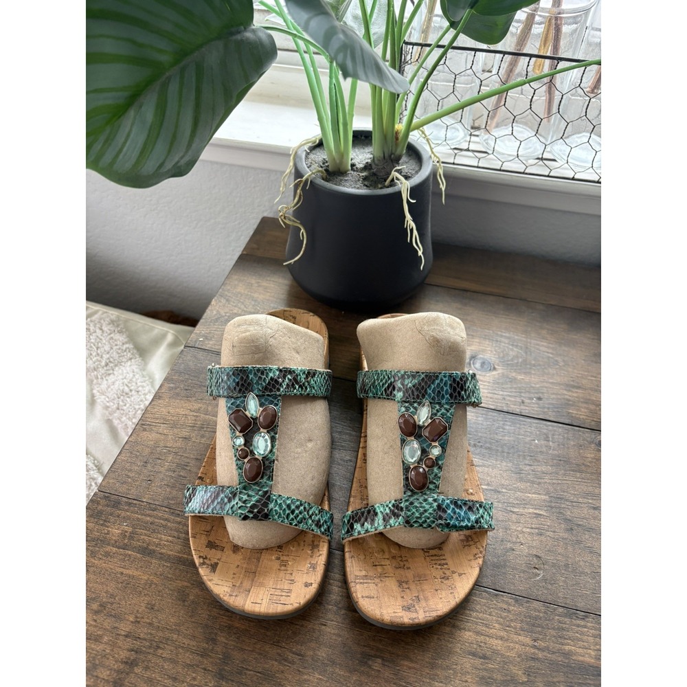 Vionic Viviana Snake Slide Sandals 6 Green Slip on Embellished Jewel Comfort